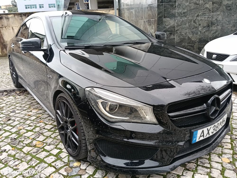 Mercedes-Benz CLA 45 AMG 4Matic Speedshift DCT 7G Night Edition - 28