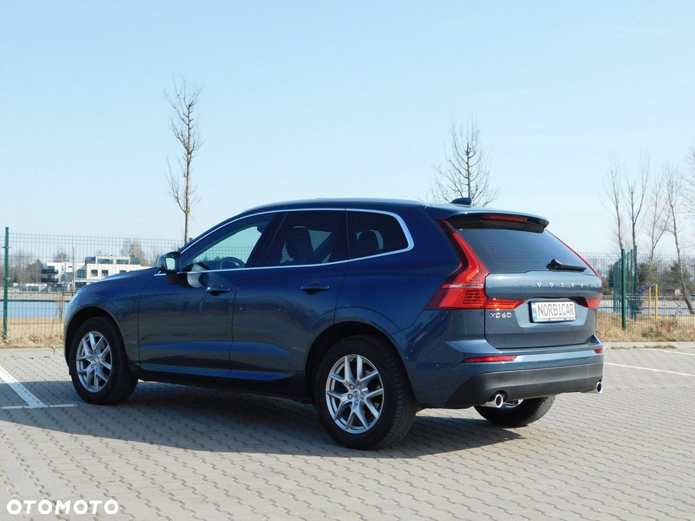 Volvo XC 60 D3 Momentum Pro - 8