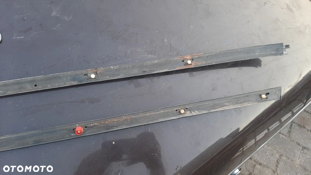 MERCEDES W108 LISTWA TYLNY BŁOTNIK LEWY PRAWY - 6