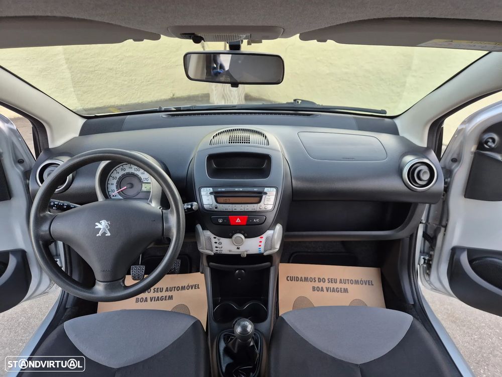 Peugeot 107 1.0 Trendy - 22