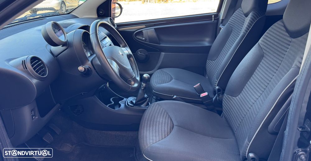 Peugeot 107 1.0 Active - 21