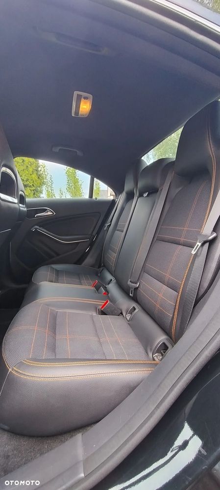 Mercedes-Benz CLA 180 - 7