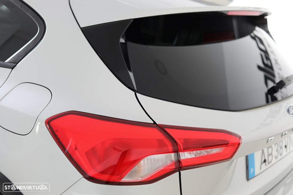 Ford Focus 1.0 EcoBoost Active - 31
