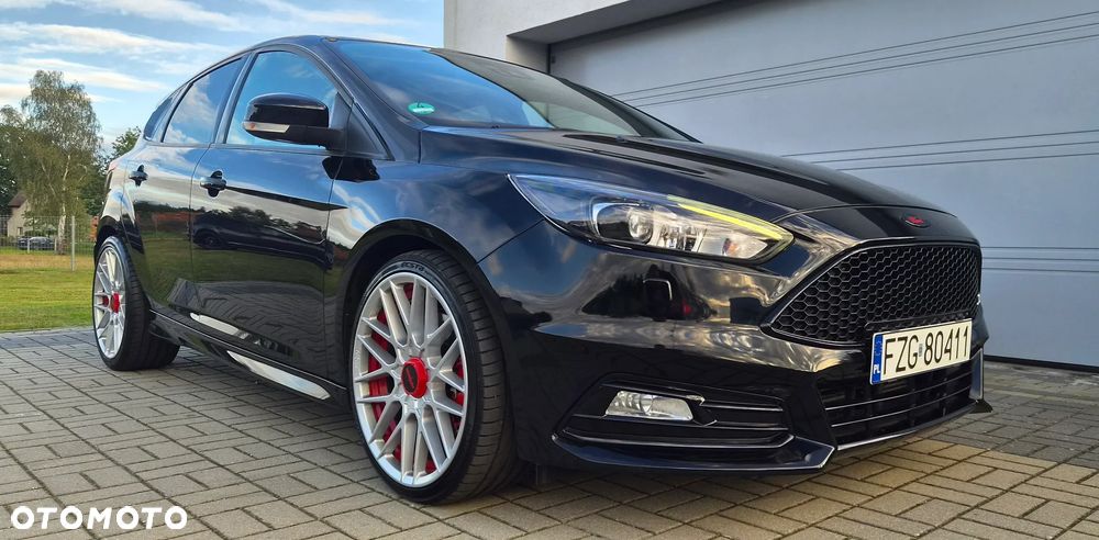 Ford Focus 2.0 EcoBoost ST-2 - 19