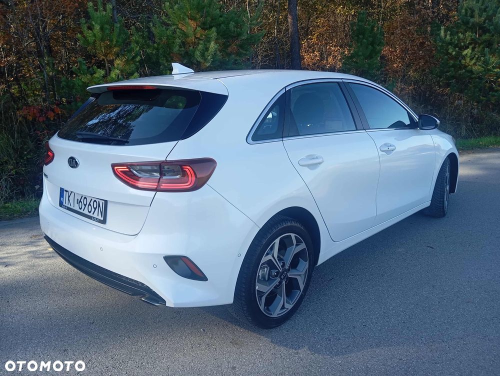 Kia Ceed 1.4 T-GDI GT-Line DCT - 2