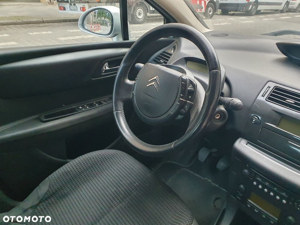 Citroën C4 - 8