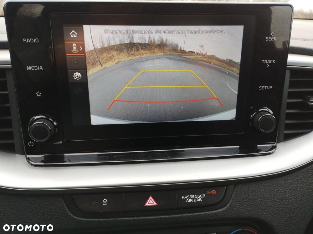 Kia Ceed 1.5 T-GDI M - 27