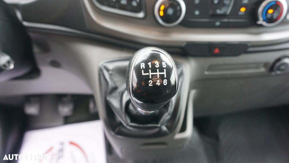 Ford Transit Custom - 25