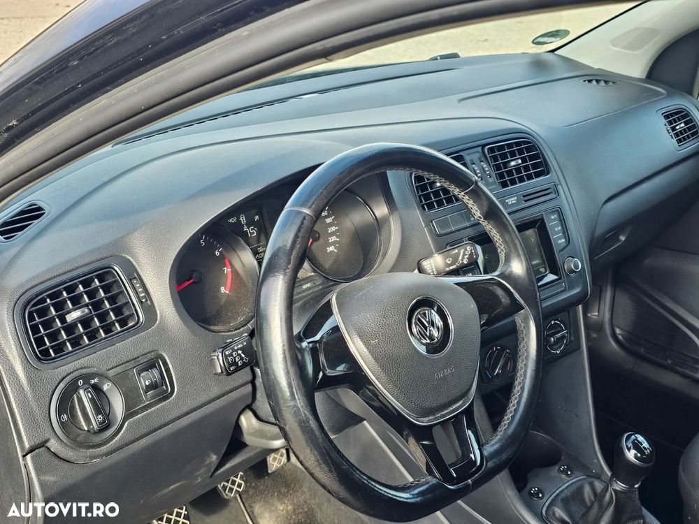 Volkswagen Polo 1.0 (Blue Motion Technology) Comfortline - 5