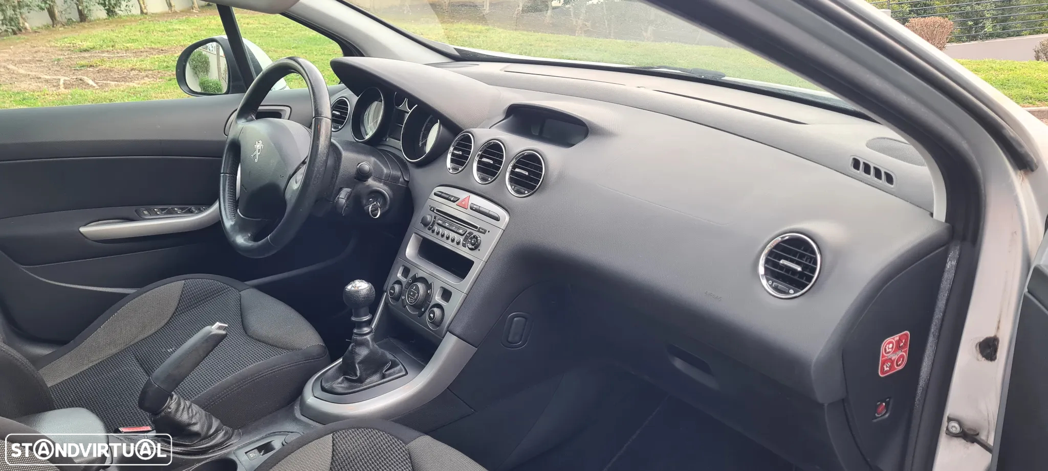 Peugeot 308 SW 1.6 HDi Sport CVM6 - 11