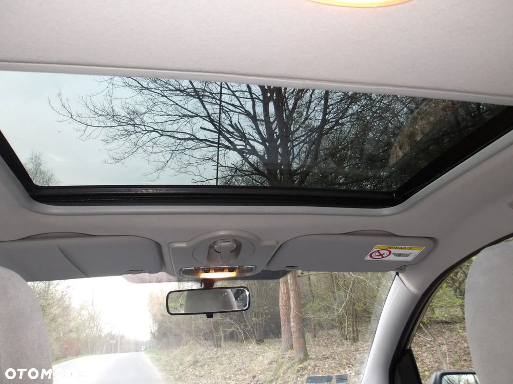 Ford Fiesta 1.4 Ghia - 12