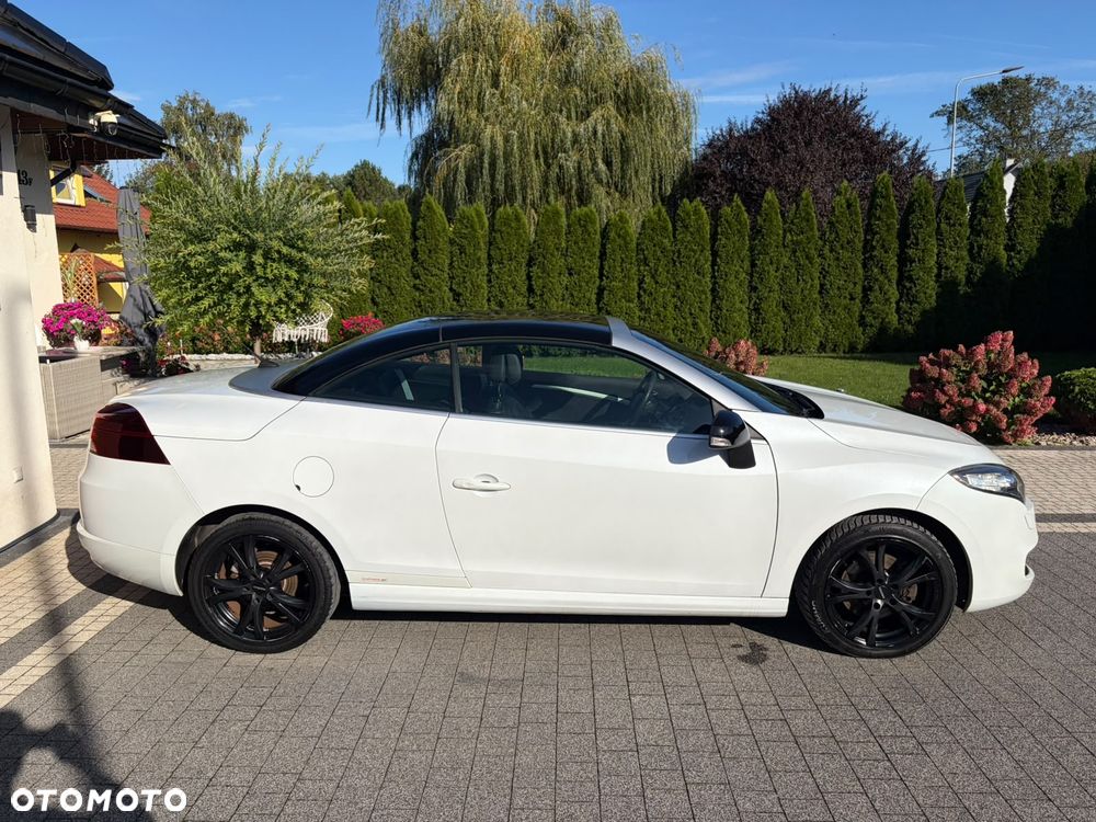 Renault Megane TCe 180 Monaco GP - 21