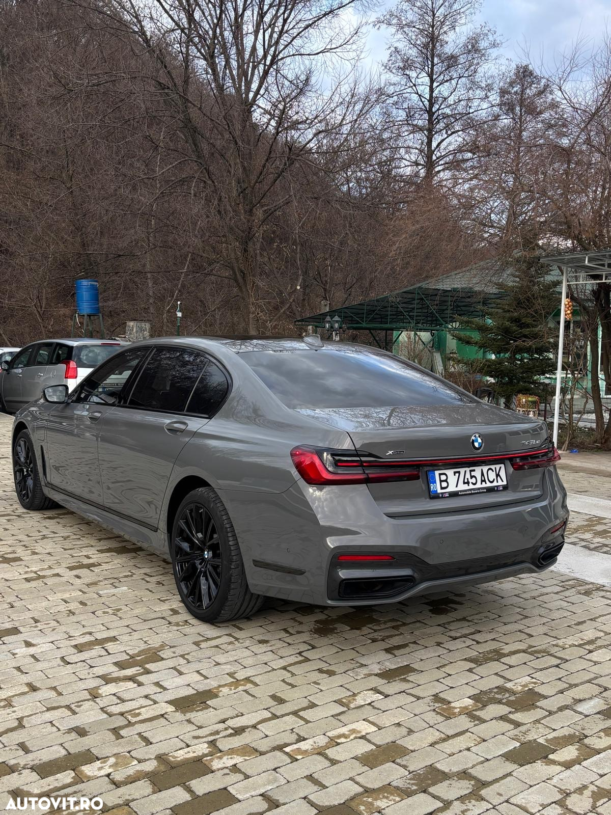 BMW Seria 7 745Le xDrive AT PHEV - 9