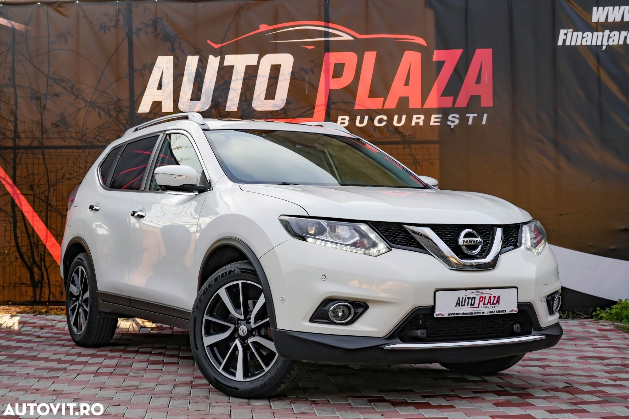 Nissan X-Trail 1.6L dCI Start/Stop XTRONIC Tekna - 1