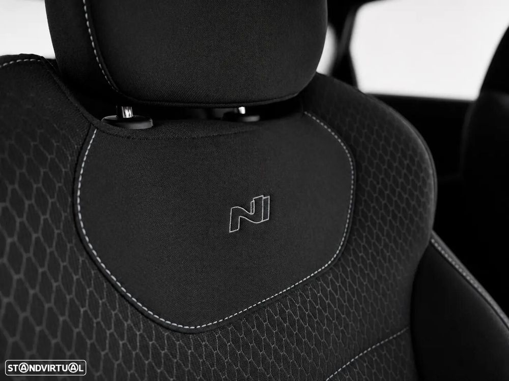 Hyundai i30 N 2.0 T-GDI Performance - 16