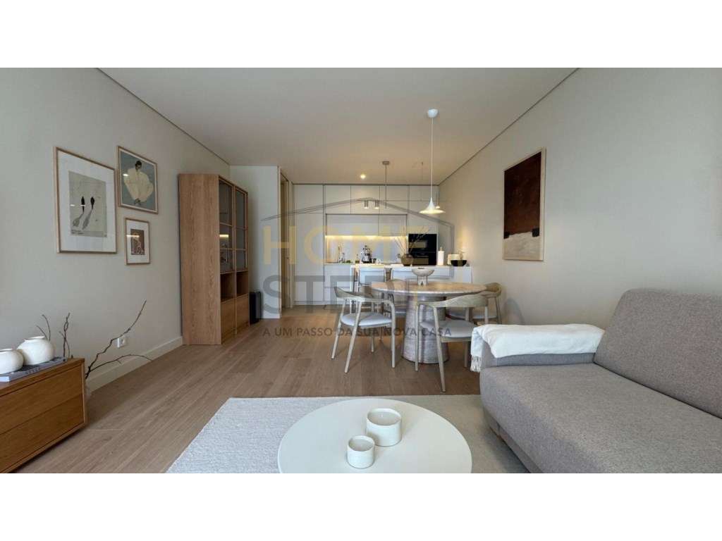 Apartamento T1 mobilado para arrendamento, Praia de Canide Norte - Grande imagem: 2/16