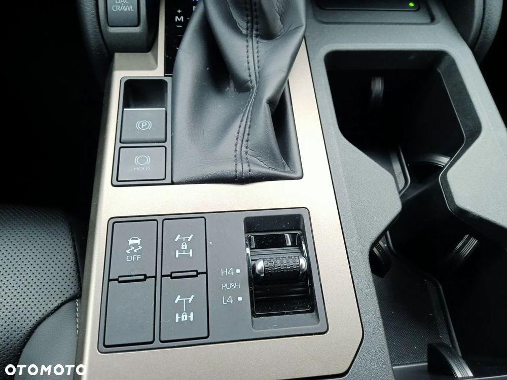 Toyota Land Cruiser LC 2.8 D-4D Invincible - 16