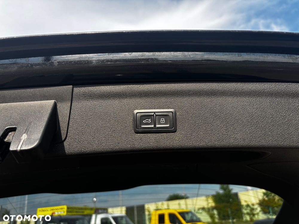 Audi Q3 2.0 TDI Quattro S tronic sport - 16