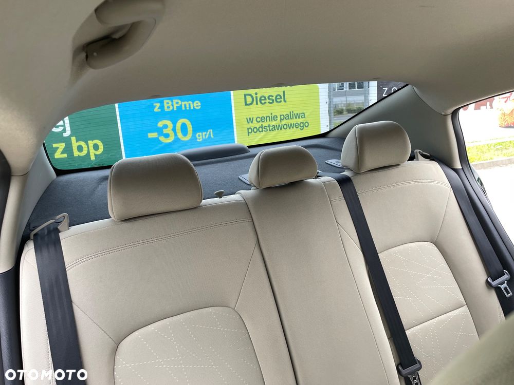Kia Rio 1.4 XL - 24