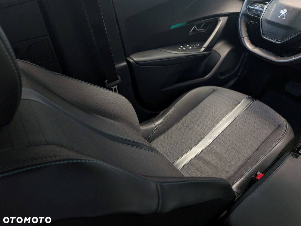 Peugeot 2008 1.2 PureTech Active Pack S&S EAT8 - 12