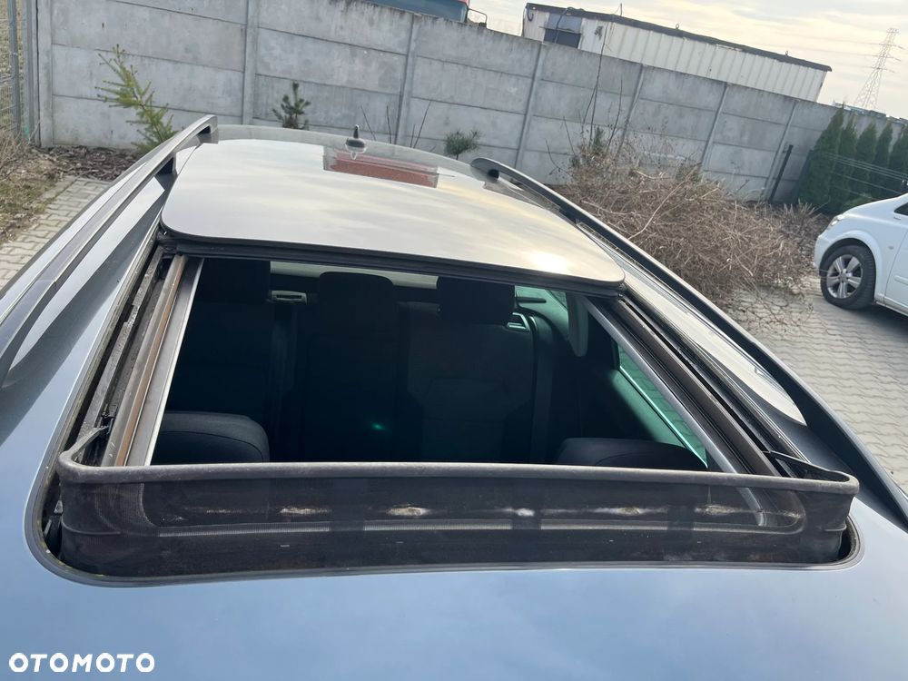 Volkswagen Passat 2.0 TDI Comfortline - 13