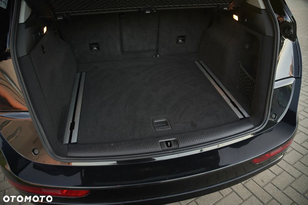 Audi Q5 2.0 TDI Quattro S tronic - 32