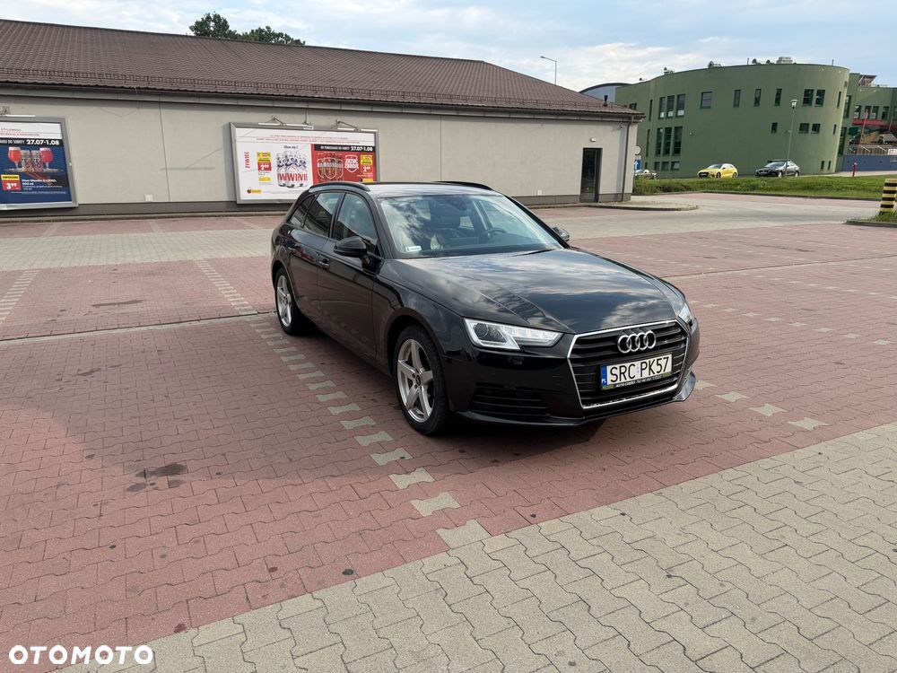 Audi A4 Avant - 1
