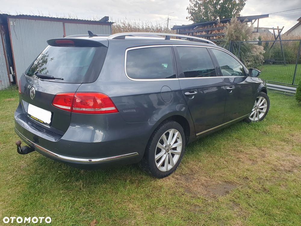 Volkswagen Passat - 10
