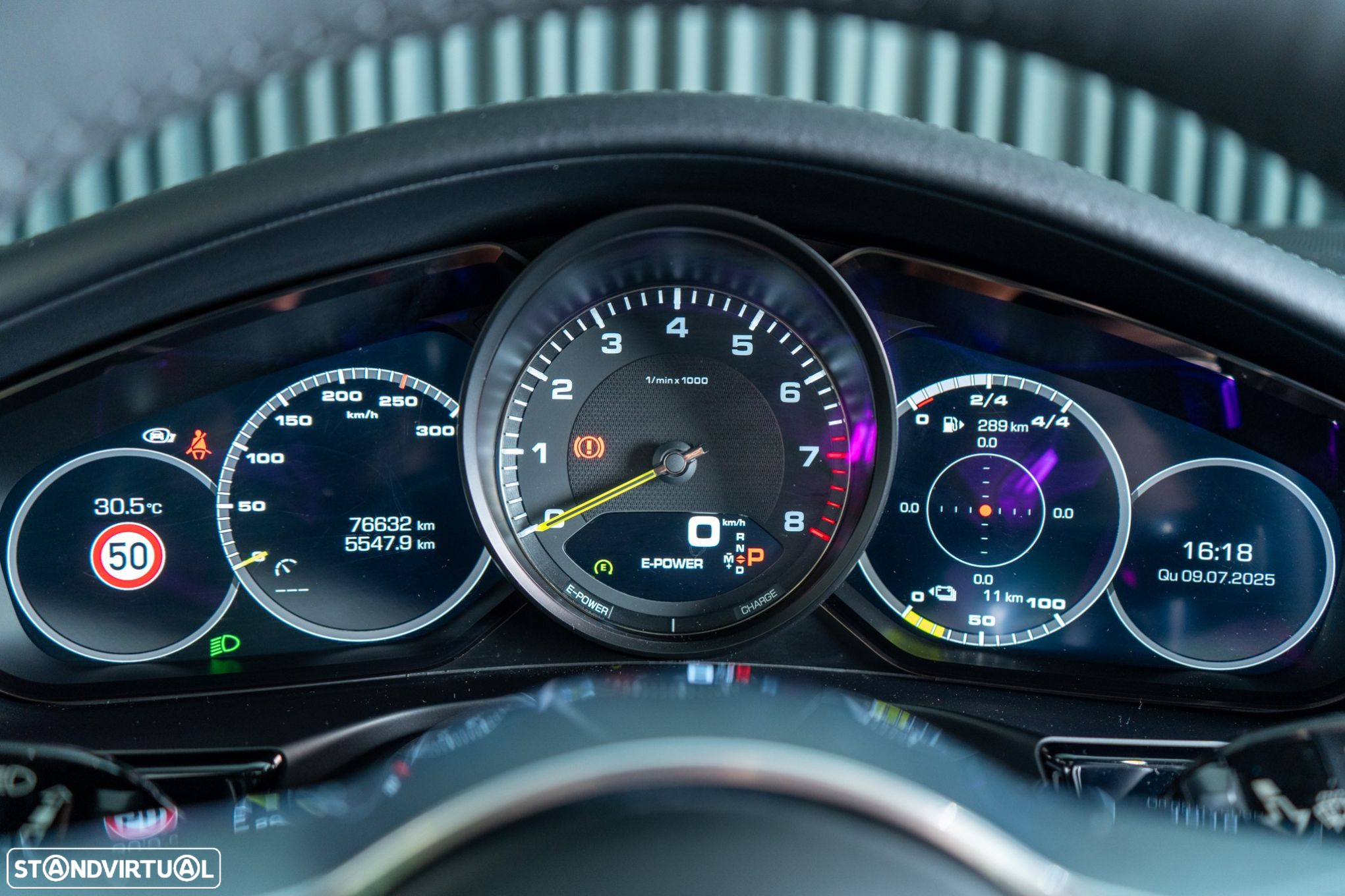 Porsche Panamera 4 E-Hybrid - 14