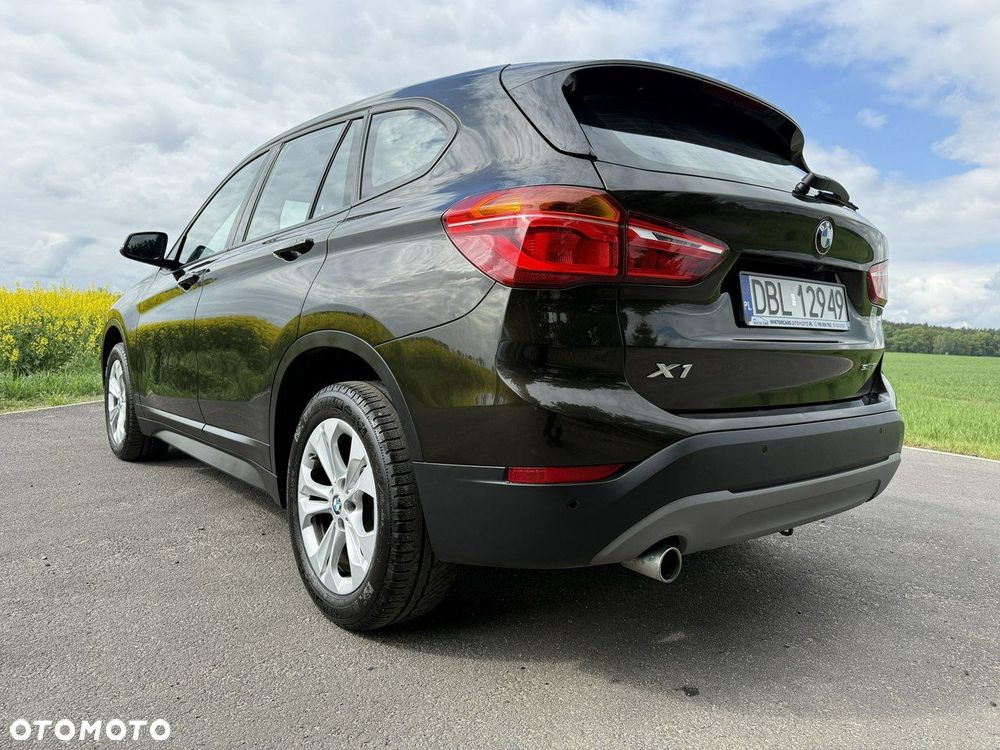 BMW X1 sDrive18i Advantage - 33
