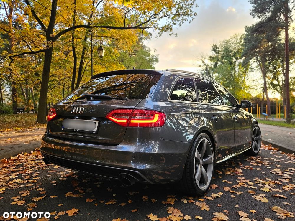 Audi A4 Avant 2013 photo 2