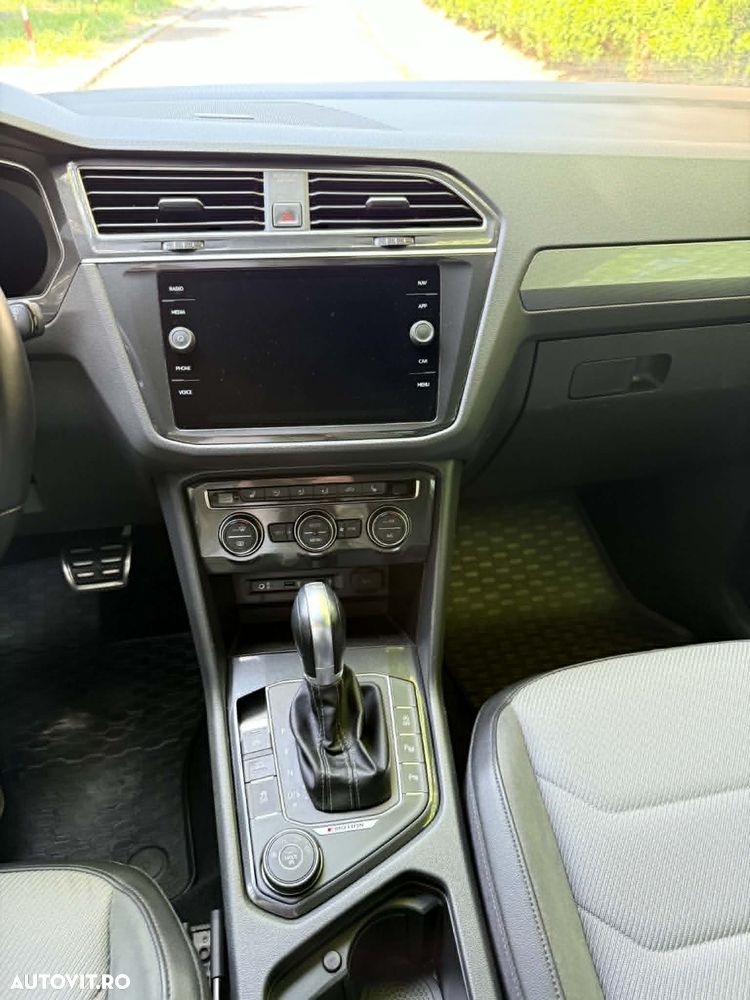 Volkswagen Tiguan 2.0 TDI SCR 4MOTION (BlueMotion Techn.) DSG Highline - 14