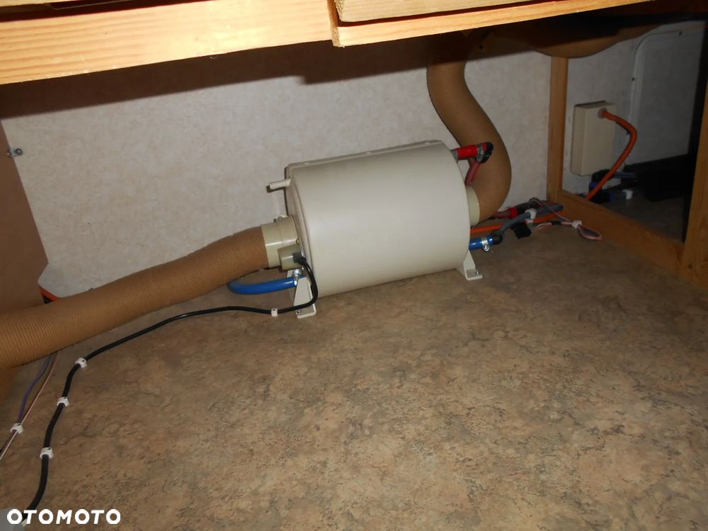 SWIFT TOSCANE 450/2 - 23