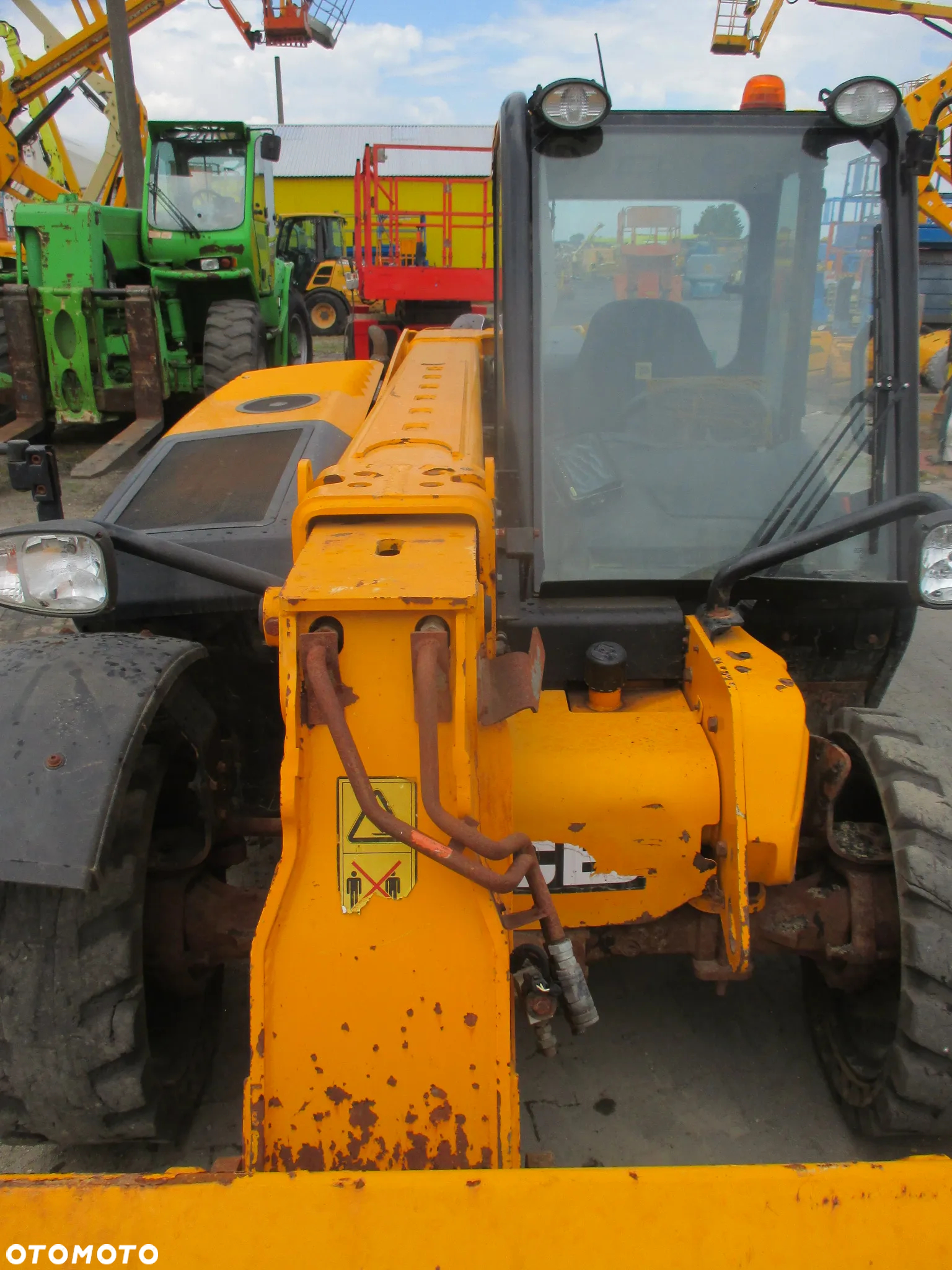 JCB 525-60 - 10