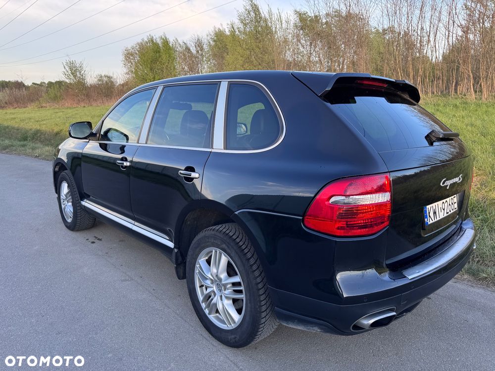 Porsche Cayenne S Tiptronic - 3