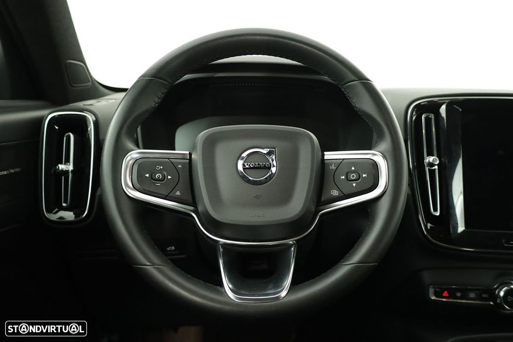 Volvo XC 40 1.5 T2 Plus Dark Auto - 15