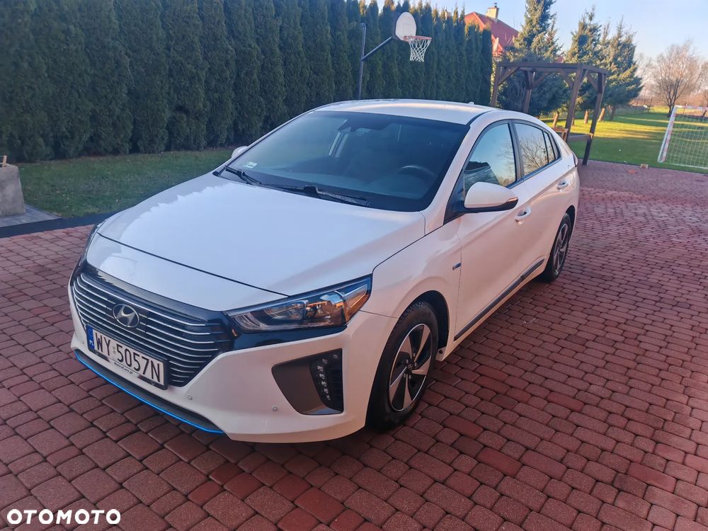 Hyundai IONIQ Hybrid Business - 7