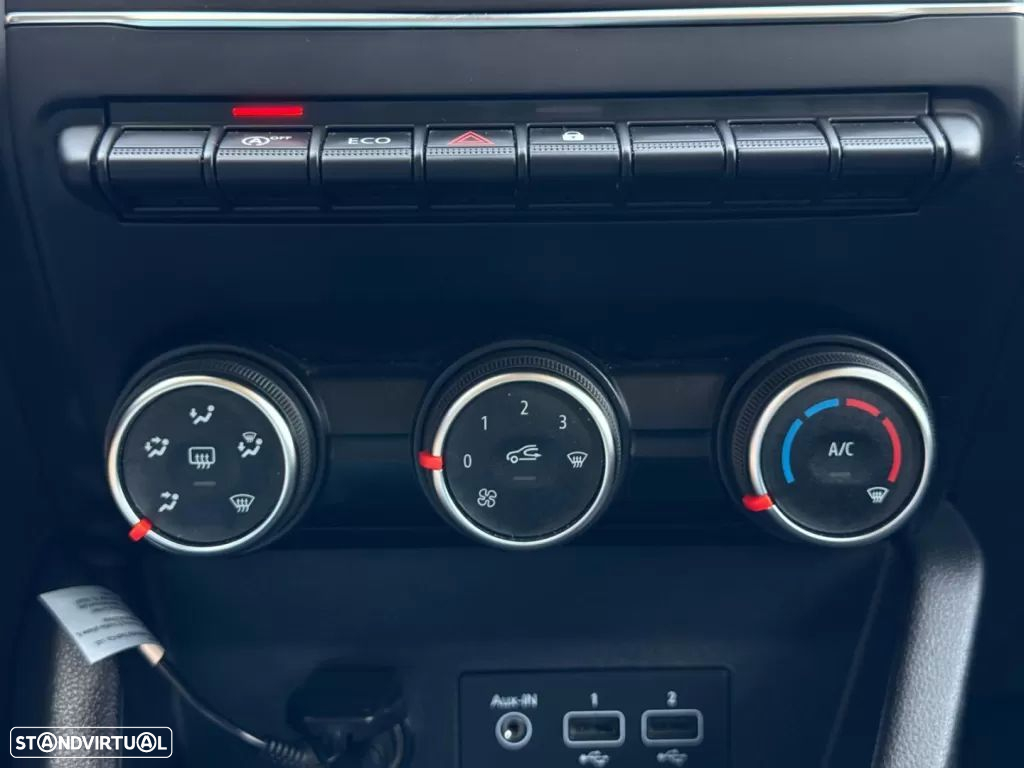 Renault Clio - 27