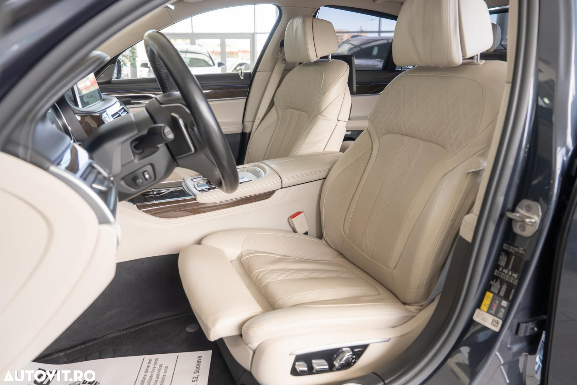 BMW Seria 7 - 20