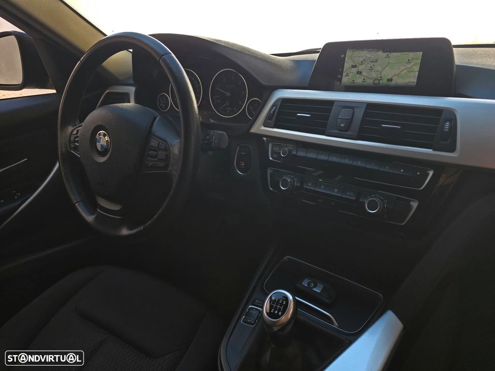 BMW 316 d Line Sport - 46