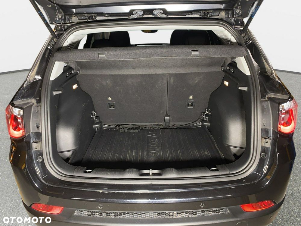 Jeep Compass - 18