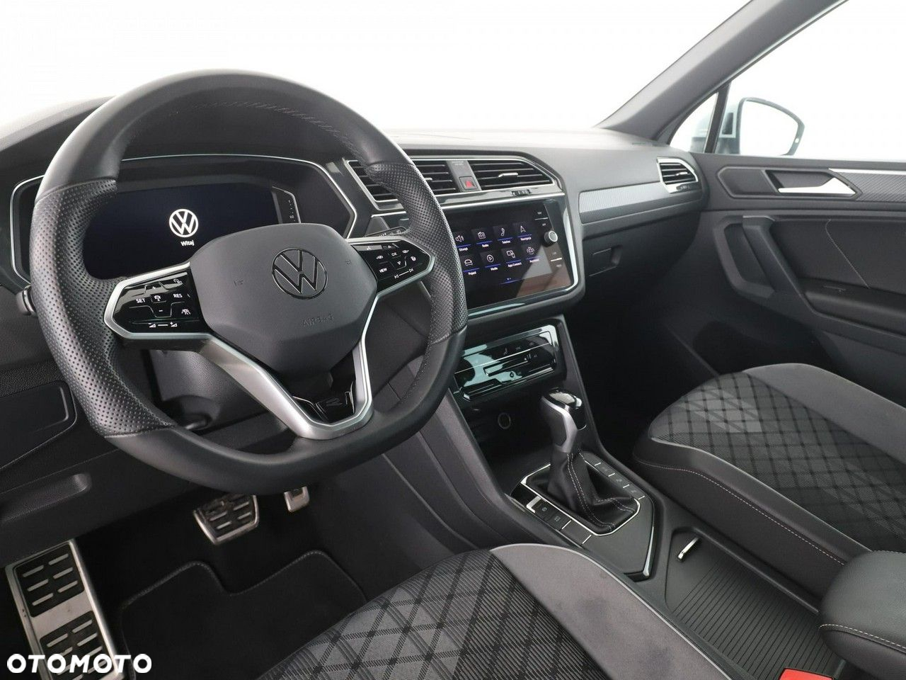 Volkswagen Tiguan 2.0 TDI SCR DSG R-Line - 15