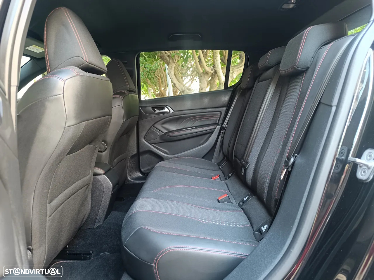Peugeot 308 1.2 PureTech GT Line EAT8 - 16