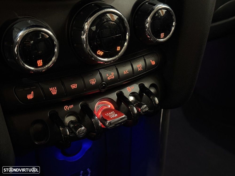 MINI 3 Portas Cooper D - 10