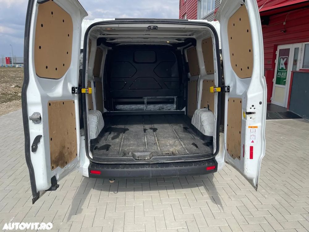 Ford Transit Custom - 9