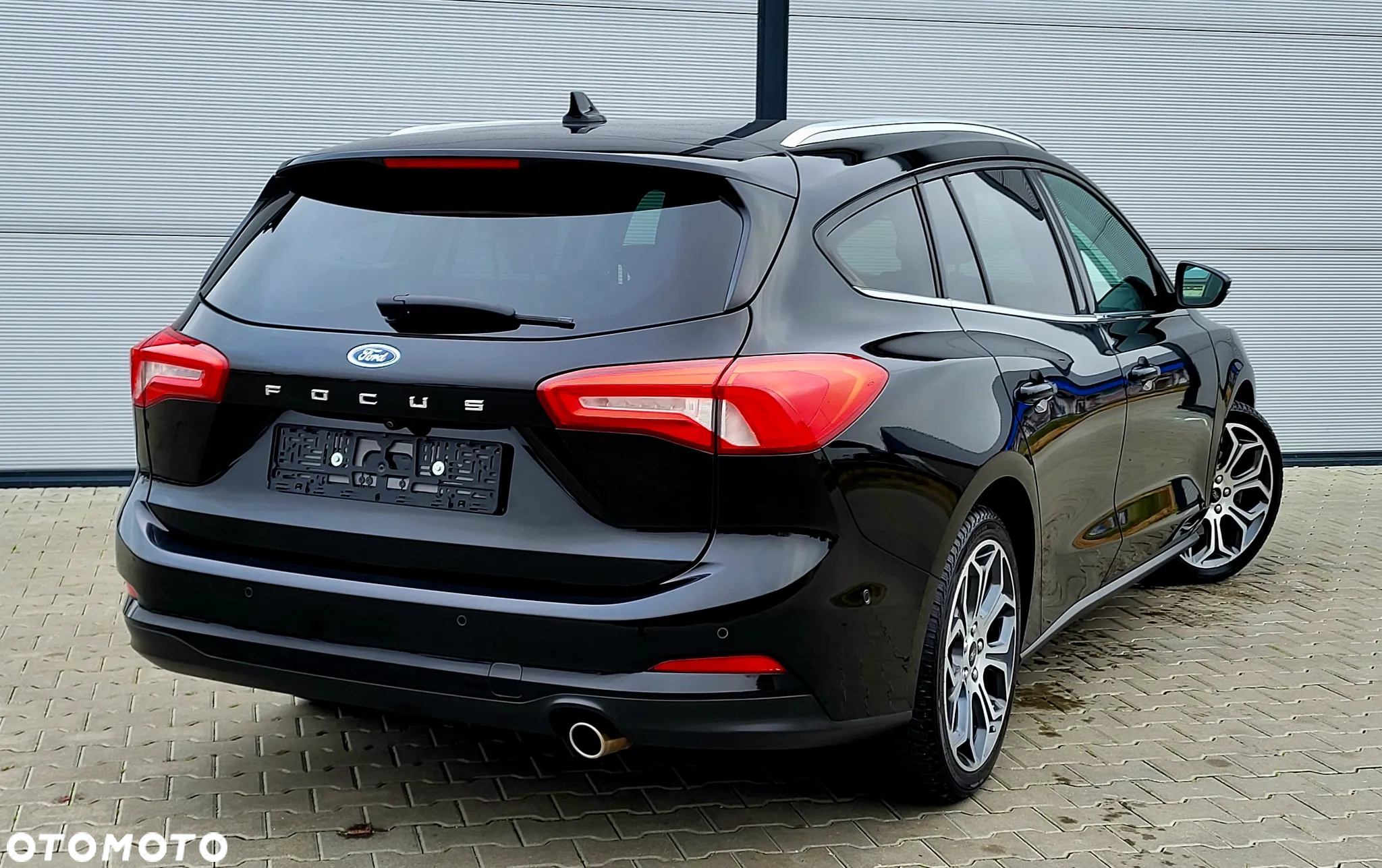 Ford Focus 1.0 EcoBoost Titanium Business - 21