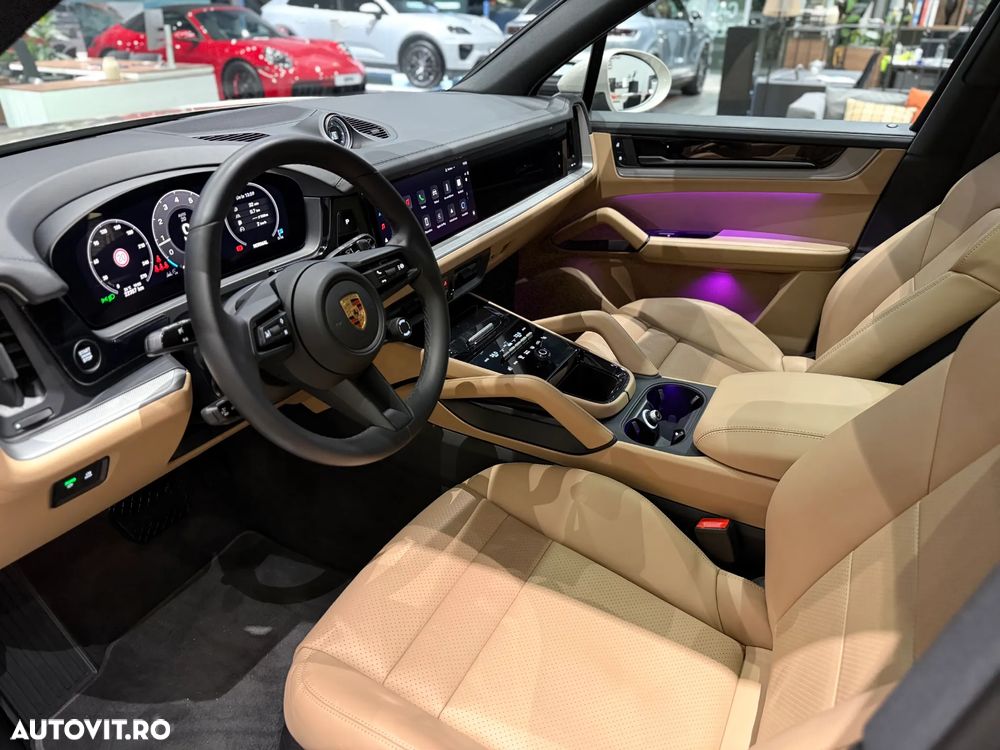 Porsche Cayenne Standard - 28