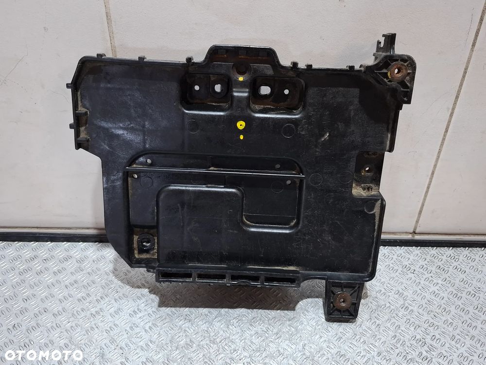 Podstawa akumulatora Hyundai i30 nr 37150A5000 - 1