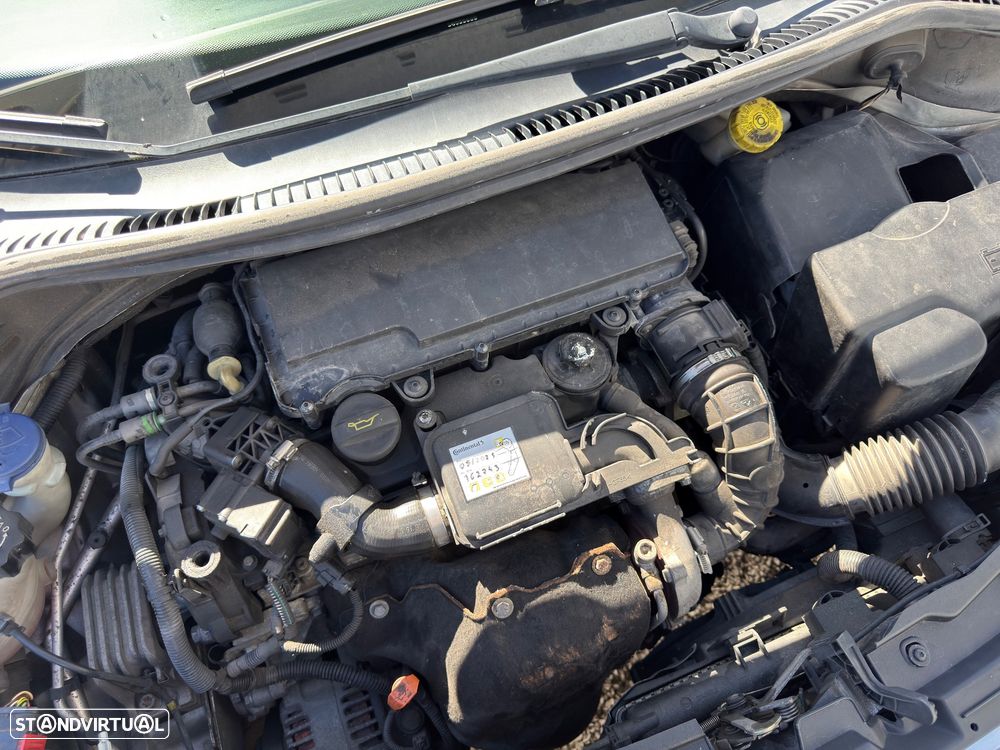 Peugeot 207 1.4 HDI Van - 18