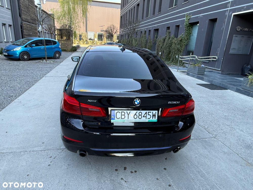 BMW Seria 5 530i xDrive Sport - 5